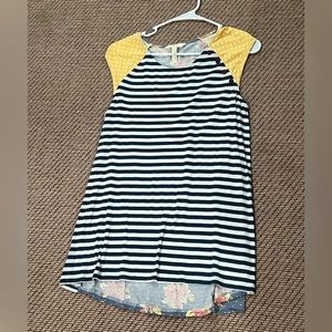 Matilda Jane Women’s L top.